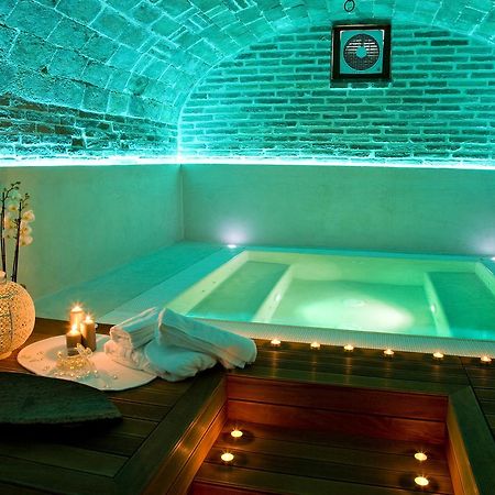 イェージ Tabano Ristorante-Casolare Bed & Breakfast エクステリア 写真