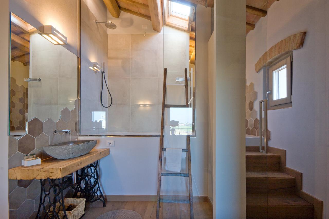 イェージ Tabano Ristorante-Casolare Bed & Breakfast エクステリア 写真